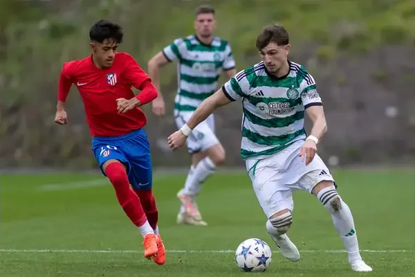 ‘Door Hasn’t Been Closed’ – Report Claims Celtic Wonderkid Could Still Stay Despite 3 Clubs Making Offers