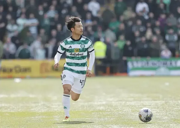 ‘Outstanding’ ‘Such A Night And Day Difference’ Fans Hail Celtic Player’s Impact On Return To Team